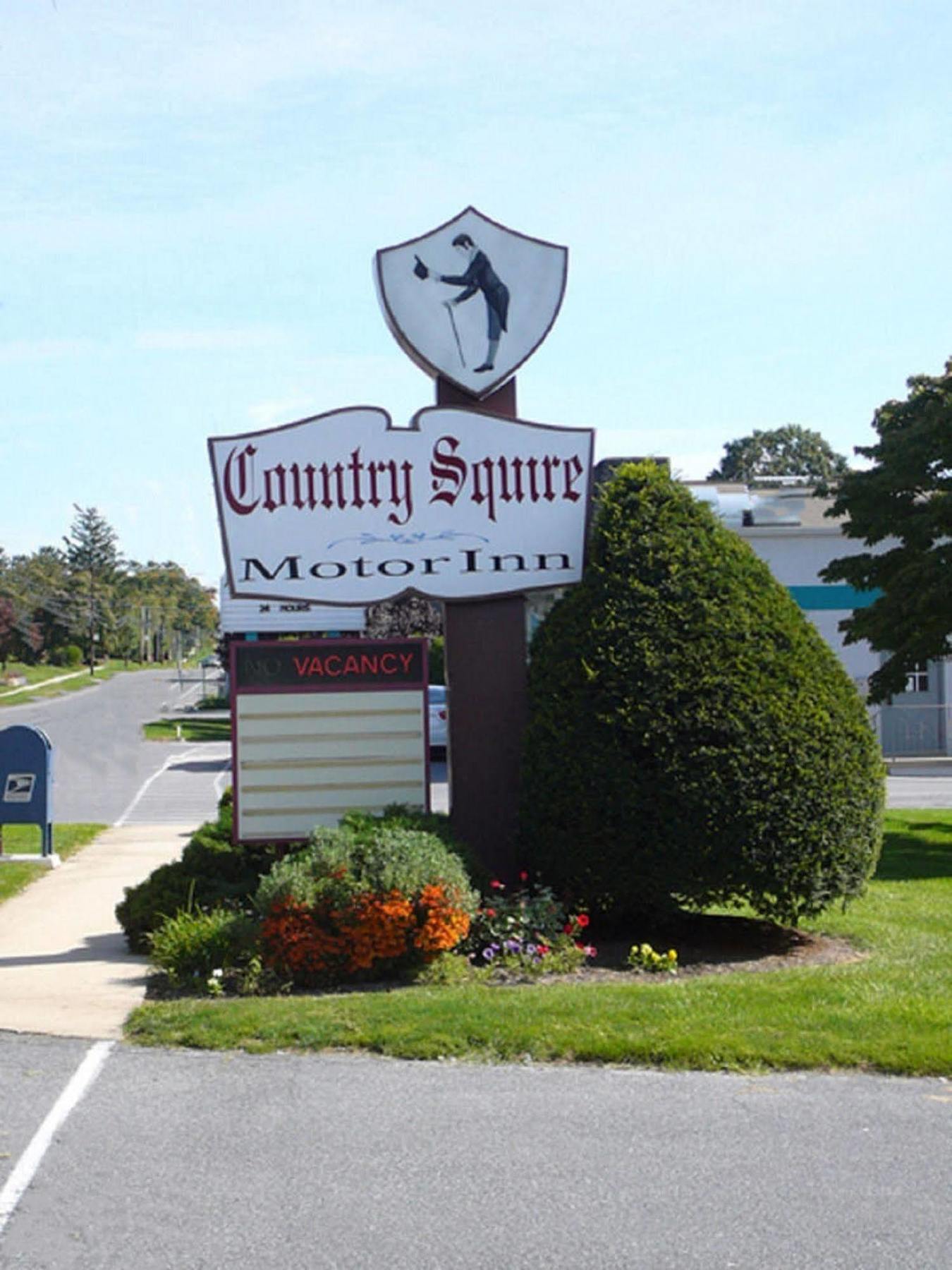 Country Squire Inn And Suites New Holland Esterno foto