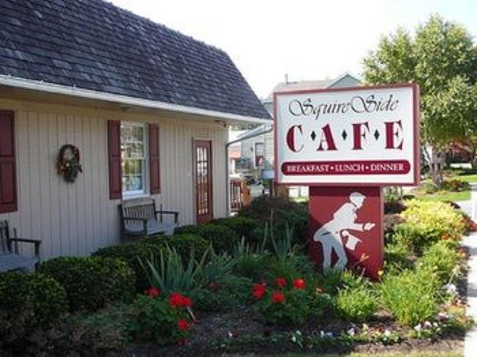 Country Squire Inn And Suites New Holland Esterno foto